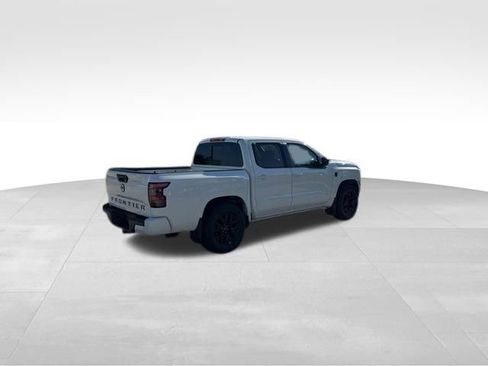 New 2026 Nissan Frontier SV w/ All-Weather Content Package image 7