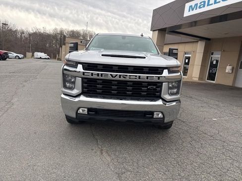 Used 2023 Chevrolet Silverado 2500 LT image 3