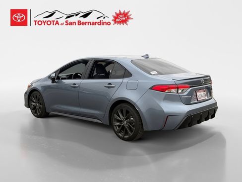 Certified 2024 Toyota Corolla SE image 3