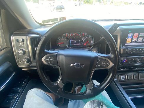 Used 2018 Chevrolet Silverado 1500 LT w/ All Star Edition image 40