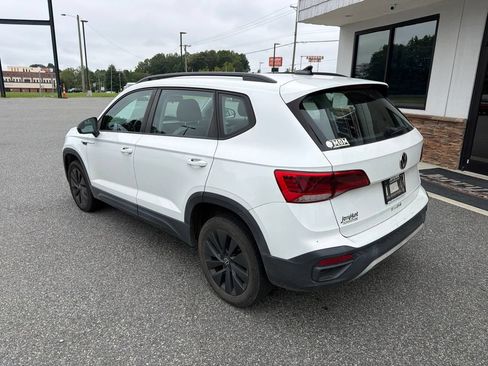 Used 2022 Volkswagen Taos S w/ IQ Drive S Package FWD image 5