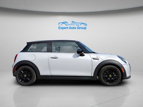 Used 2023 MINI Cooper SE image 38