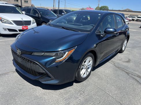 Used 2019 Toyota Corolla SE w/ Protection Package FWD image 2