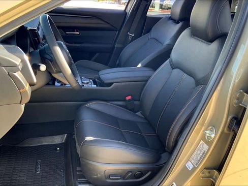 Certified 2024 MAZDA CX-50 2.5 Turbo w/ Weather Package image 7