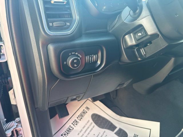 Used 2024 RAM 2500 Laramie w/ Safety Group AWD/4WD image 27