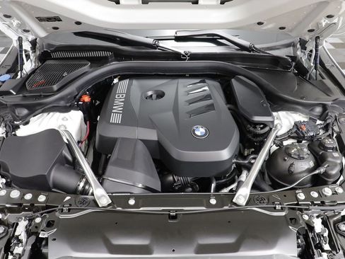 New 2026 BMW 530i xDrive w/ Premium Package AWD/4WD image 25