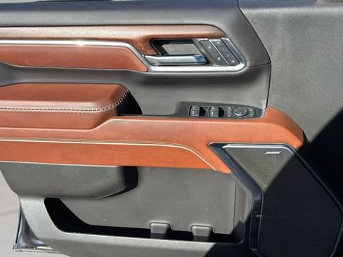 Used 2024 GMC Sierra 2500 Denali Ultimate w/ Max Trailering Package image 17