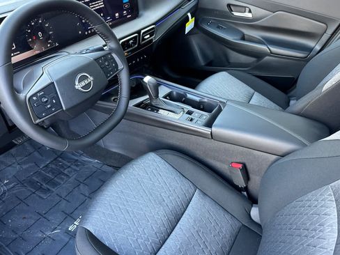 New 2026 Nissan Sentra SV image 11