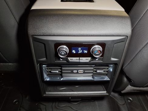 Used 2026 GMC Hummer EV 4x4 Crew Cab image 12