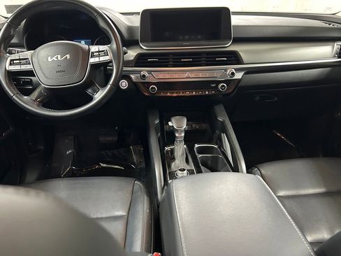 Used 2022 Kia Telluride LX AWD/4WD image 16