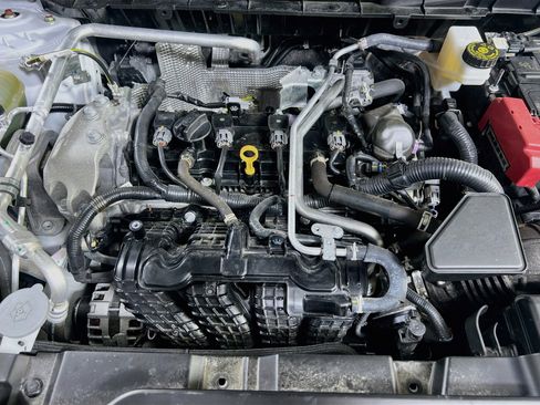 Used 2024 Mitsubishi Outlander SEL image 29