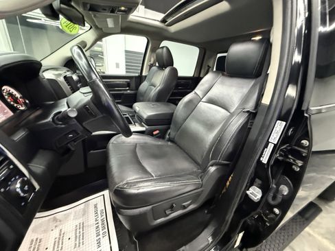 Used 2014 RAM 1500 Sport w/ Remote Start & Security Group image 11