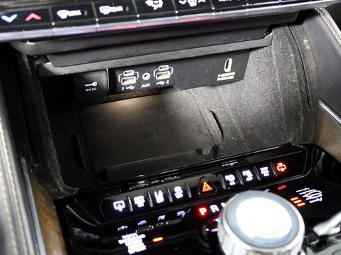 Used 2022 Jeep Grand Wagoneer Series I image 16