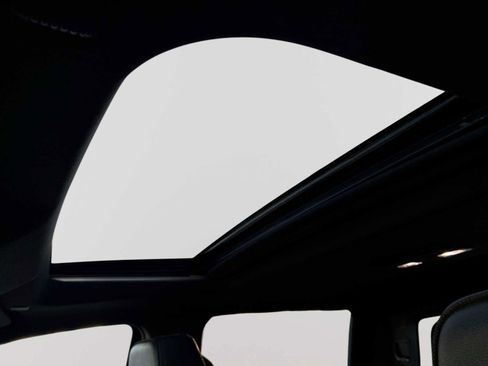 Certified 2023 Chevrolet Silverado 1500 High Country w/ Z71 Off-Road Package image 18