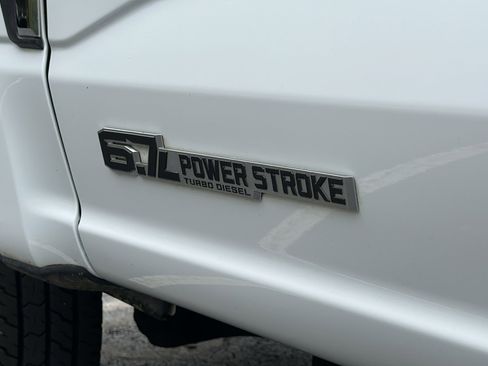 Used 2024 Ford F250 XLT image 13