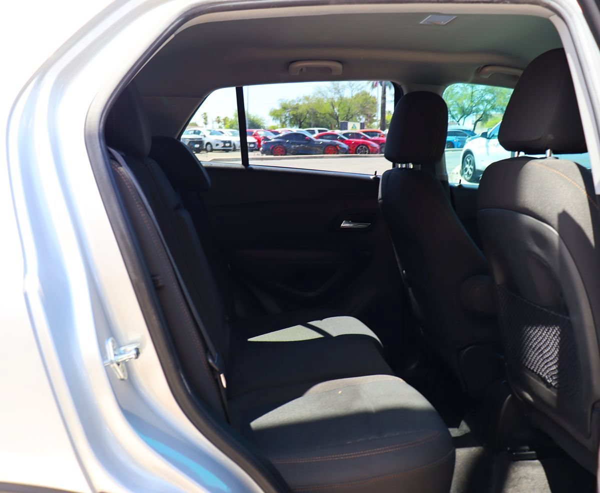 Used 2020 Chevrolet Trax LS w/ Tint and Cruise Package FWD image 27