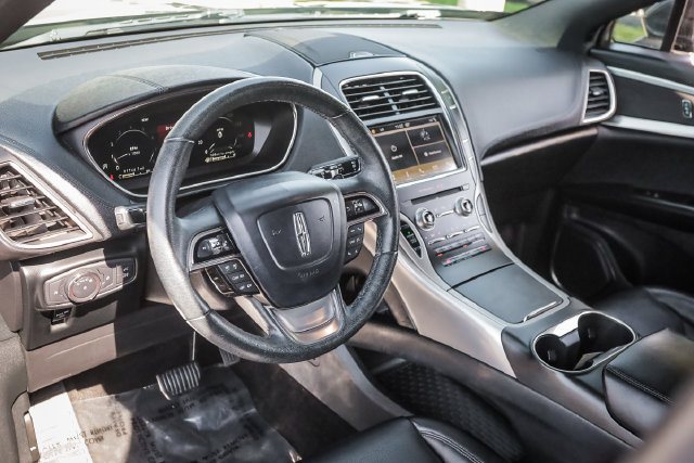 Used 2019 Lincoln Nautilus Premier AWD/4WD image 49