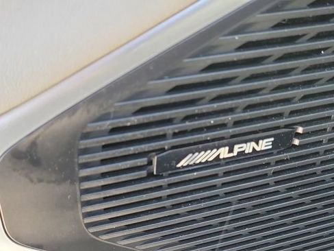 Certified 2024 Jeep Wagoneer Series II w/ Convenience Group I image 23