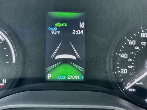 Used 2022 Toyota Sienna XSE w/ XSE Plus Package FWD image 8