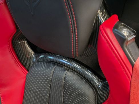 Used 2023 Chevrolet Corvette Stingray Preferred Cpe w/ Z51 Performance Package RWD image 4