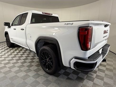 Used 2025 GMC Sierra 1500 Pro w/ Graphite Edition image 4