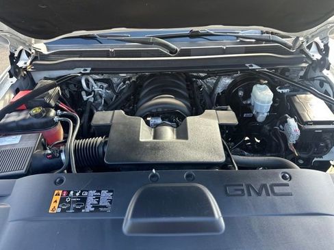 Used 2018 GMC Yukon XL Denali w/ Open Road Package image 41