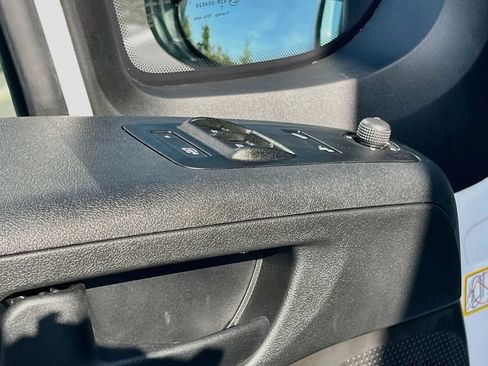 New 2026 RAM ProMaster 3500 w/ Convenience Group FWD image 16