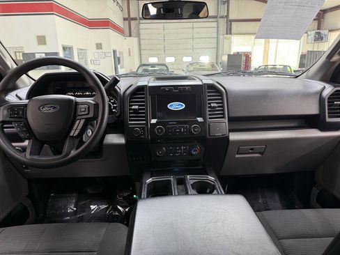 Used 2017 Ford F150 XL w/ Equipment Group 101A Mid AWD/4WD image 20