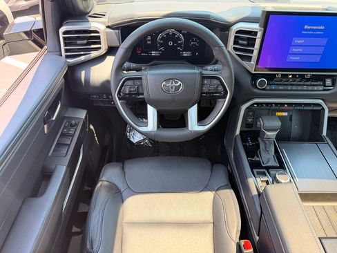 Used 2024 Toyota Tundra Platinum AWD/4WD image 19