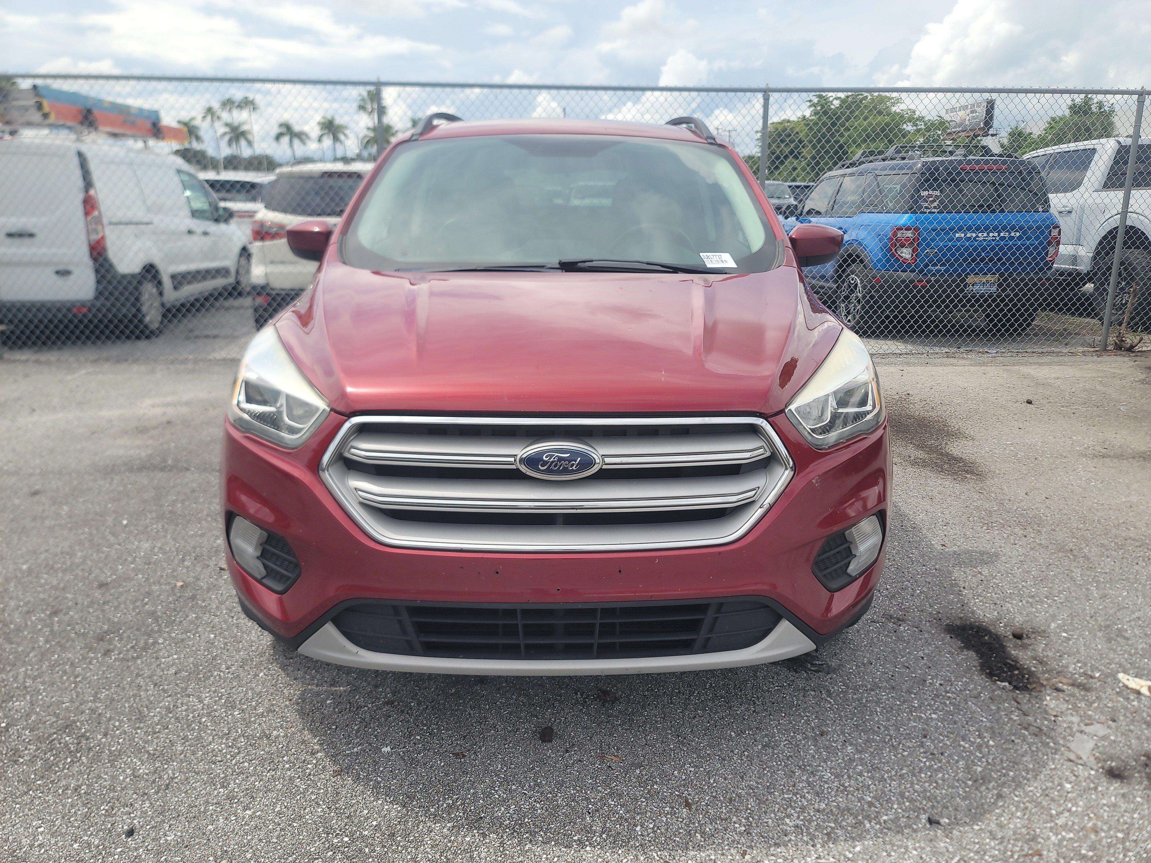 Used 2018 Ford Escape SEL w/ Canadian Touring Package AWD/4WD image 2