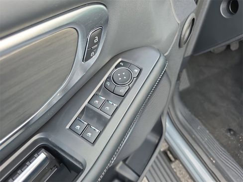 New 2025 Ford Expedition Platinum w/ Driver's Package image 19