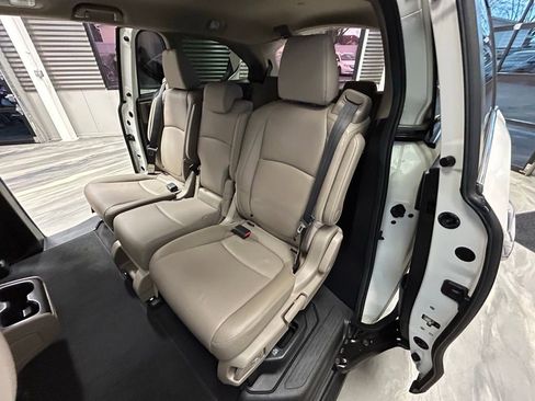 Used 2019 Honda Odyssey EX-L image 8