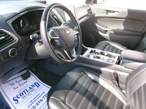 Used 2024 Ford Edge SEL AWD/4WD image 12