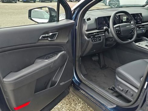 New 2026 Kia Sportage X-Line AWD/4WD image 17