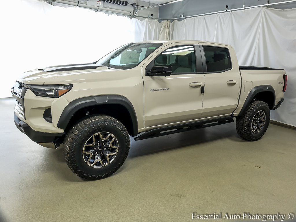 New 2026 Chevrolet Colorado ZR2 w/ Technology Package AWD/4WD image 4