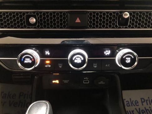 Used 2023 Honda Civic Sport image 29