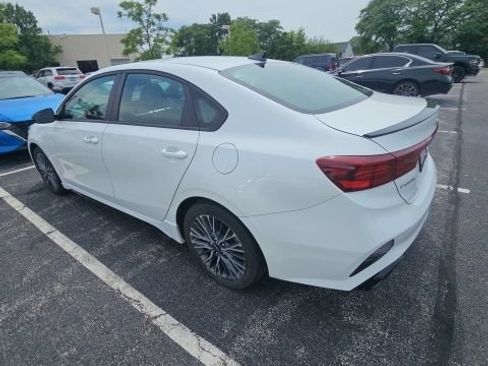 Used 2023 Kia Forte GT-Line FWD image 3
