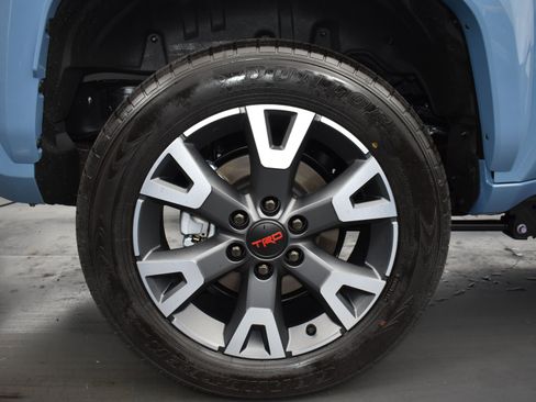 Used 2025 Toyota 4Runner TRD Sport Premium AWD/4WD image 9