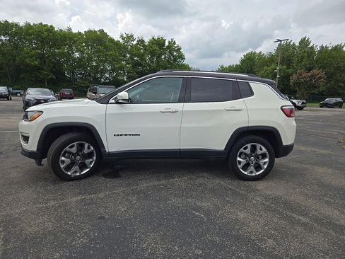 Used 2019 Jeep Compass Limited AWD/4WD image 9