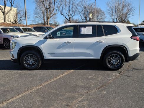 Certified 2025 GMC Acadia Elevation image 6