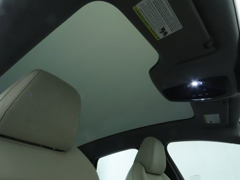 Used 2025 Audi A6 e-tron Premium Plus w/ Premium Plus image 20