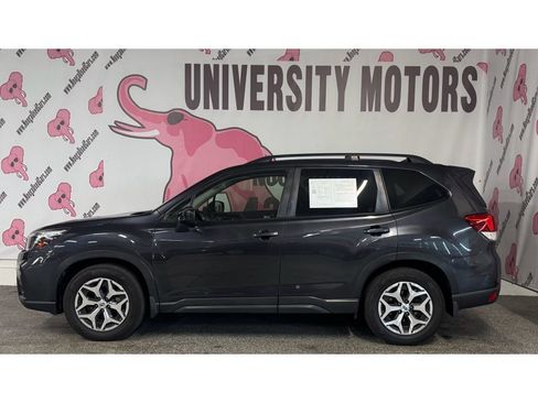 Used 2019 Subaru Forester Premium w/ All-Weather Package image 9