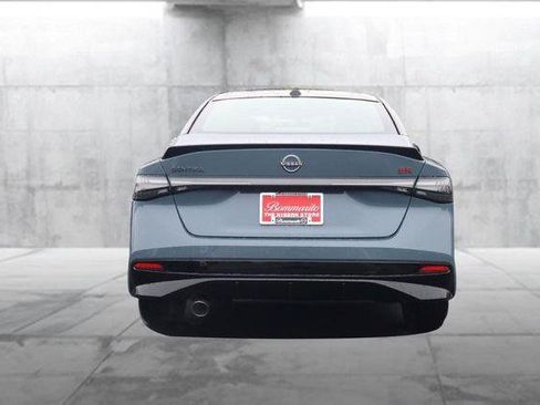 New 2026 Nissan Sentra SR w/ Floor Mat Package FWD image 6