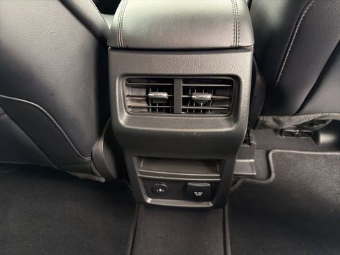 Used 2024 Ford Edge SEL w/ Convenience Package image 22