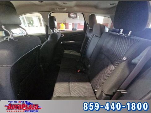 Used 2020 Dodge Journey SE w/ SE Popular Equipment Group image 8
