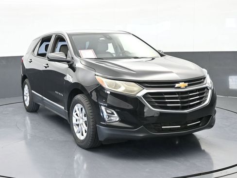 Used 2020 Chevrolet Equinox LS image 9