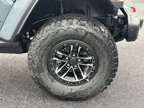 New 2026 Jeep Wrangler Unlimited Rubicon image 13