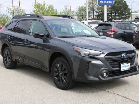 Used 2024 Subaru Outback Onyx Edition AWD/4WD image 3