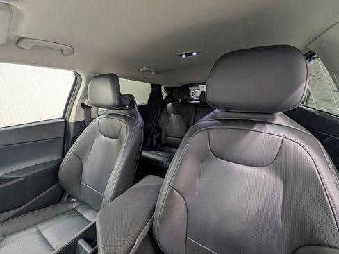 Used 2025 Kia EV6 Wind image 4