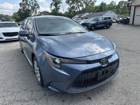 Used 2020 Toyota Corolla LE image 5